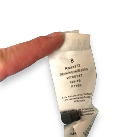 Island Escape Black Multi Color Tahiti Floral Bandini Tankini Top Size 8 - Picture 11 of 12